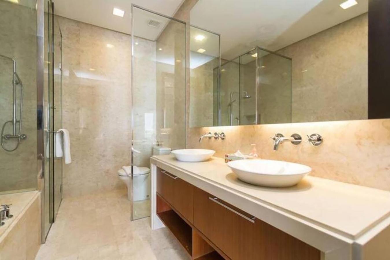 Wow Strait Quay Luxury Suite Room Tanjung Tokong エクステリア 写真